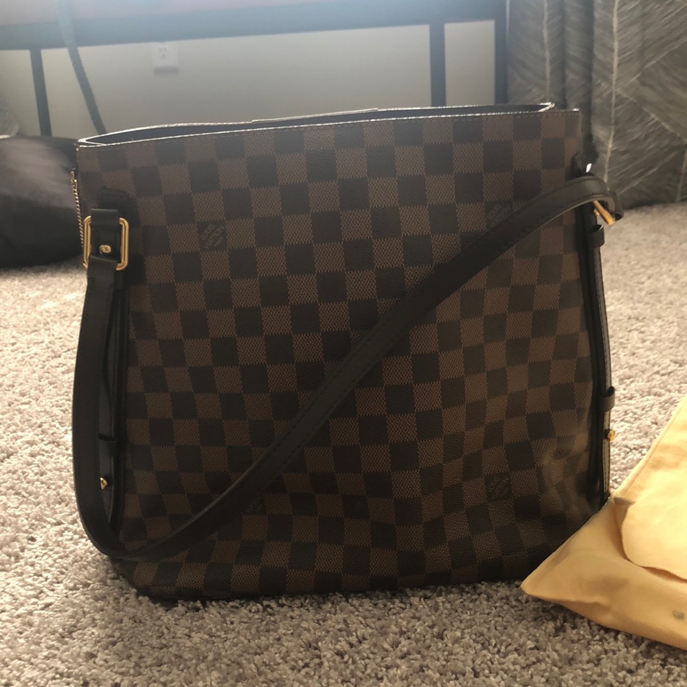 Louis Vuitton Damier Ebene Cabas Rivington